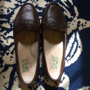 SAS Women’s Wink Loafer Antique Walnut